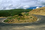 迂迴的山路