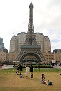 從巴黎人花園看澳門版巴黎鐵塔