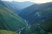 高爾寺山下川藏路